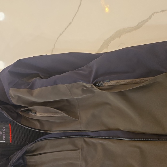 Bogner Fire + Ice Mens Carter Ski Snowboard Outdoor Waterproof Jacket Sz Large - Picture 11 of 16